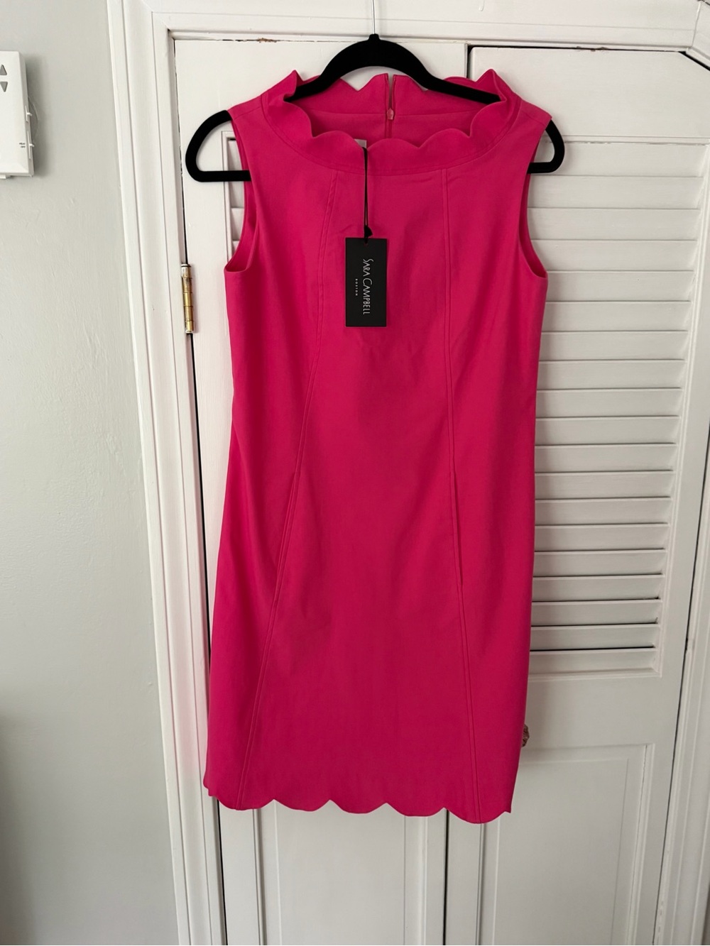 Sara Campbell Fuchsia Scallop Sheath Midi Dress size 4